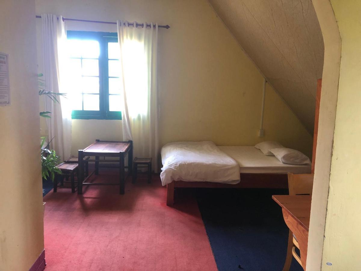 Homestay Khu Vuon Hoang Gia Dalat Exterior foto
