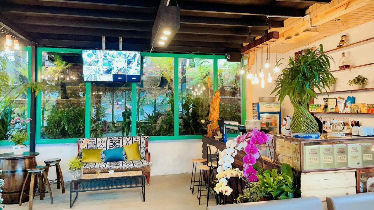 Homestay Khu Vuon Hoang Gia Dalat Exterior foto