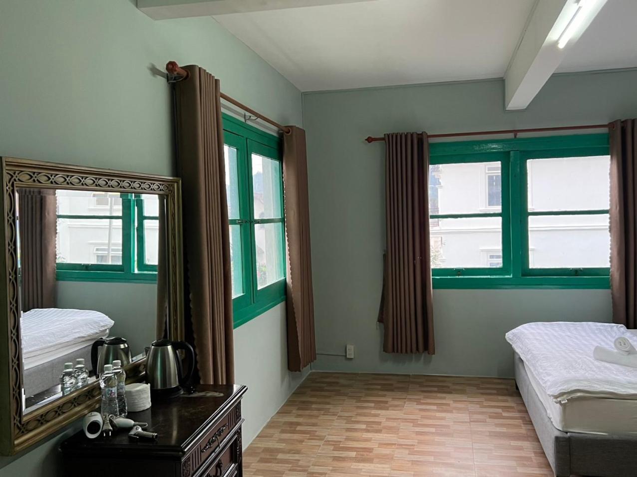 Homestay Khu Vuon Hoang Gia Dalat Exterior foto